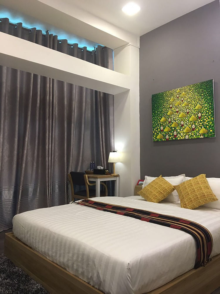 Check In @ Downtown Yangon Hotell Eksteriør bilde