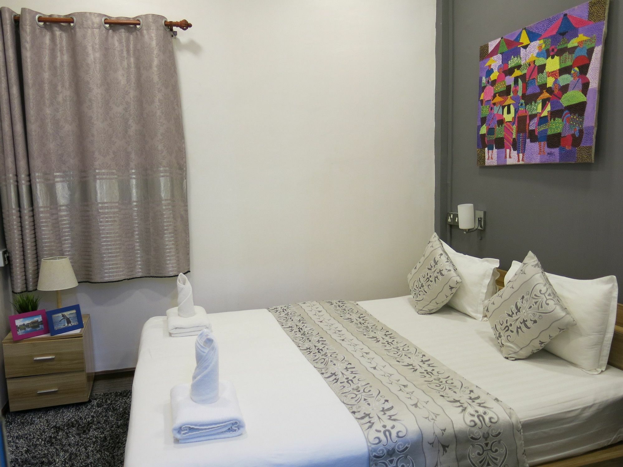 Check In @ Downtown Yangon Hotell Eksteriør bilde